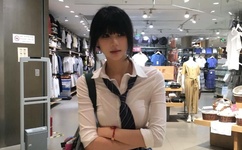 欠4600万卖烤肠还债的大叔回家了